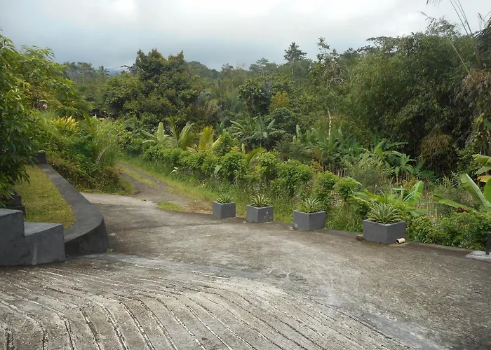 Kadek * Besakih